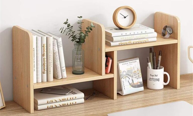 Expandable Display Shelf